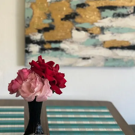 Апартаменты Emar - Sea View