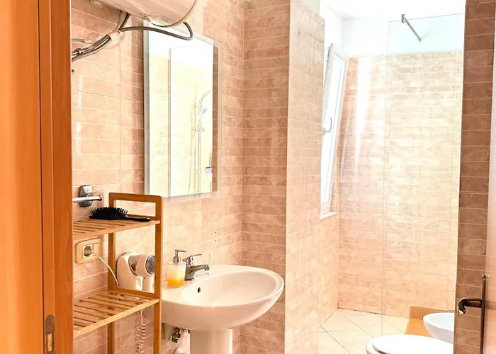 Emar - Sea View Apartman *